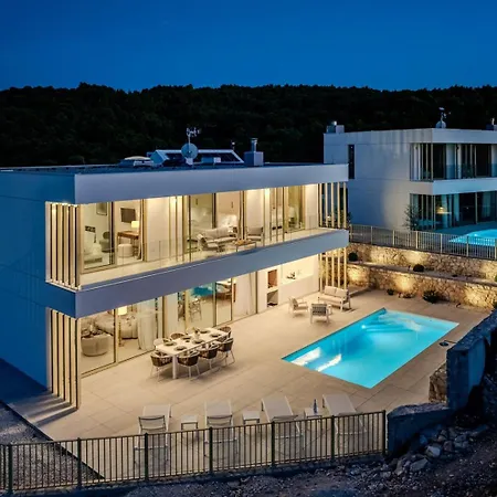 Villa New Luxury Seaside Lemon Tree A-pool, Heated Pool & Sea View & Parking *